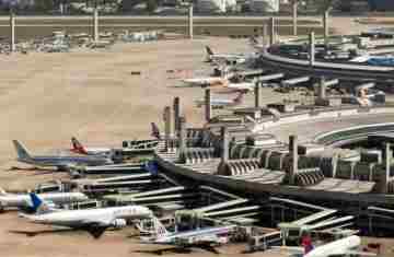  Movimento nos aeroportos brasileiros cresce 10% em 2025 